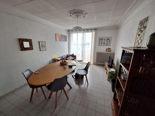 Appartement Sete 5 pièce(s) 76 m2
