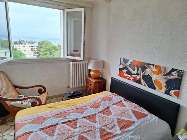 Appartement Sete 5 pièce(s) 76 m2