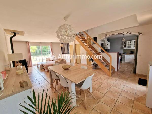 Vente Maison 6 pièces 118 m2 à Savigny-le-Temple