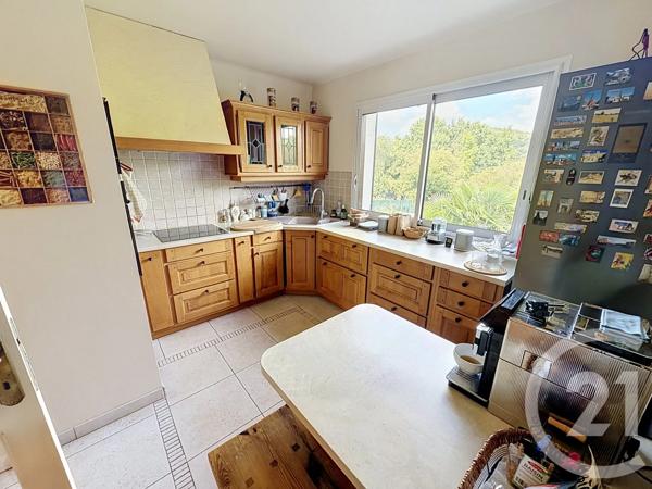 Maison à vendre  8 pièces - 185 m 2   IGNY  - 91