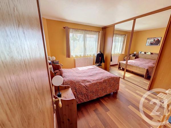 Maison à vendre  8 pièces - 185 m 2   IGNY  - 91