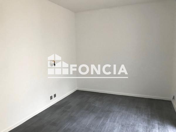 Location Maison 4 pièces 82.32 m² - 30 RUE DES ORMES Boe 47550