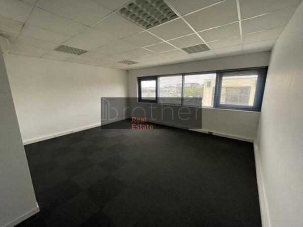 Bureau de 205 m² à louer à Bordeaux Ouest-Merignac