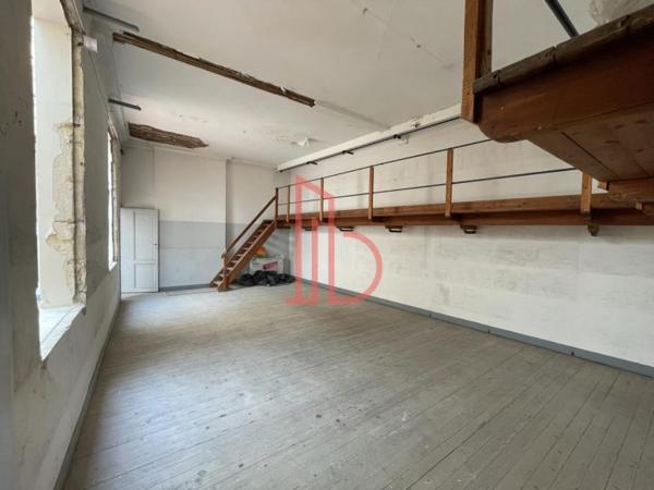 Bureau de 387 m² à vendre à Bordeaux Centre