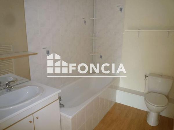 Location Studio 36.4 m² - 1 RUE DE LA CROIX DU BOURDON Poitiers 86000