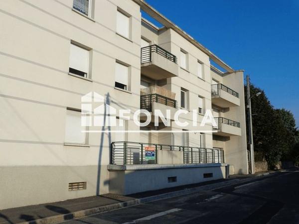 Location Studio 36.4 m² - 1 RUE DE LA CROIX DU BOURDON Poitiers 86000