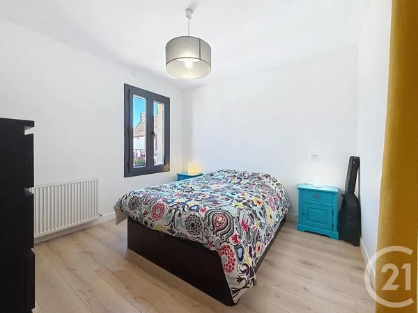 Maison à vendre  6 pièces - 140 m 2   CHARTRES  - 28