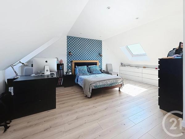 Maison à vendre  6 pièces - 140 m 2   CHARTRES  - 28