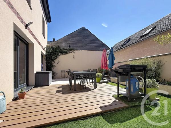 Maison à vendre  6 pièces - 140 m 2   CHARTRES  - 28