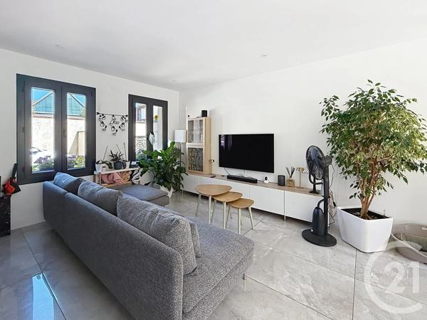 Maison à vendre  6 pièces - 140 m 2   CHARTRES  - 28