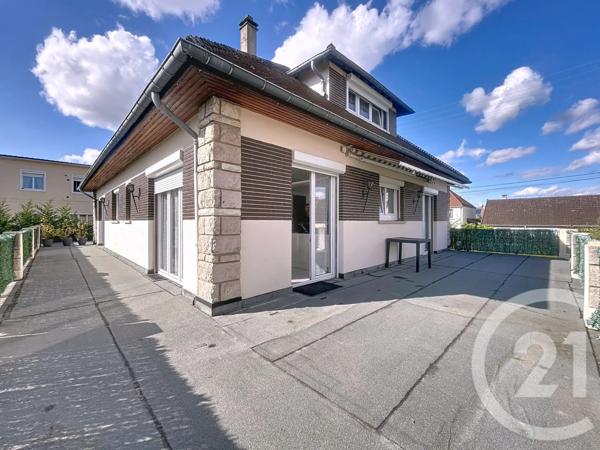 Maison à vendre  7 pièces - 151,14 m 2   MONTMAGNY  - 95