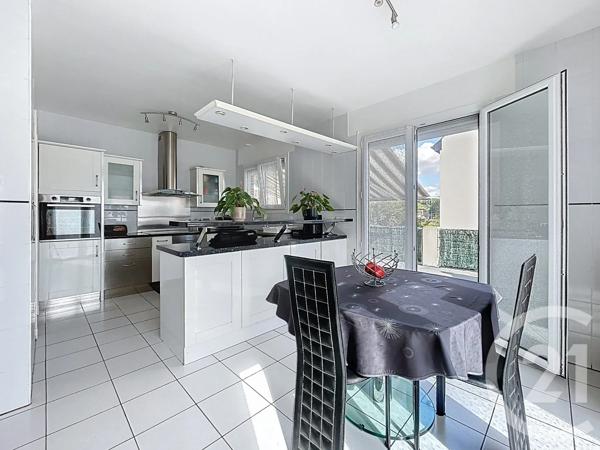 Maison à vendre  7 pièces - 151,14 m 2   MONTMAGNY  - 95