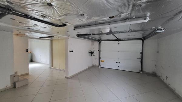 PAVILLON INDIVIDUEL SUR SOUS SOL- DOUBLE GARAGE