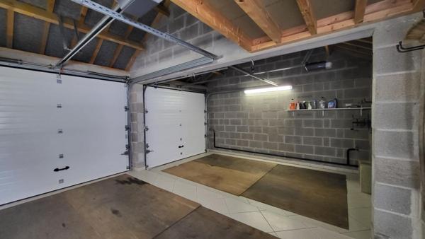 PAVILLON INDIVIDUEL SUR SOUS SOL- DOUBLE GARAGE