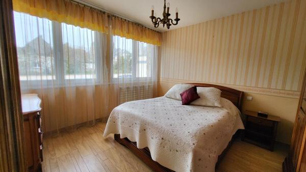 PAVILLON INDIVIDUEL SUR SOUS SOL- DOUBLE GARAGE