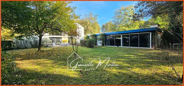 Ens. d'architecte, 2 maisons sur golf de Cameyrac