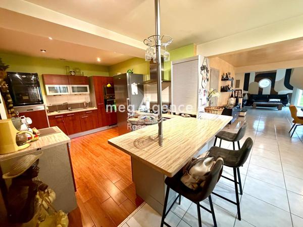 Maison à LES SABLES-D'OLONNE, 85340 - 6 pièces 152m²