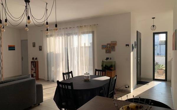 Maison à vendre    3 pièces •  Vaux-sur-Mer