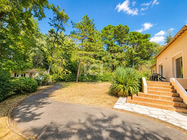 Maison Pont Saint Martin 7 pièce(s) 138.10 m2
