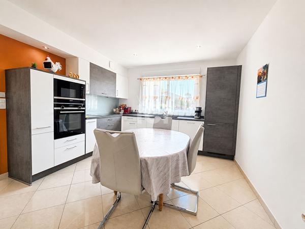 Maison Pont Saint Martin 7 pièce(s) 138.10 m2