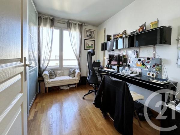 Appartement F5 à vendre  5 pièces - 125,40 m 2   COURBEVOIE  - 92