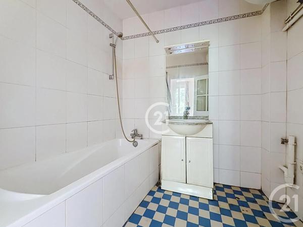 Appartement F2 à vendre  2 pièces - 47,03 m 2   MONTREUIL  - 93