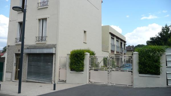 Maison Romainville 8 pièce(s) 190 m2 Bas Pays
