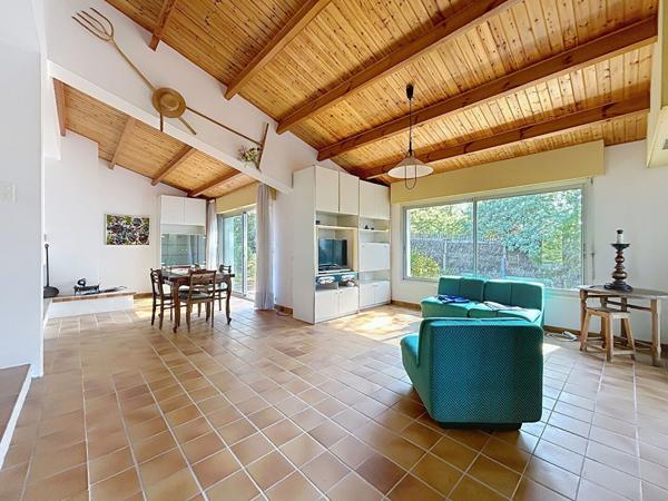 Maison Les Sables d'Olonne Pironnière 120.67 m² 3 chambres jardin proche commerces et plage