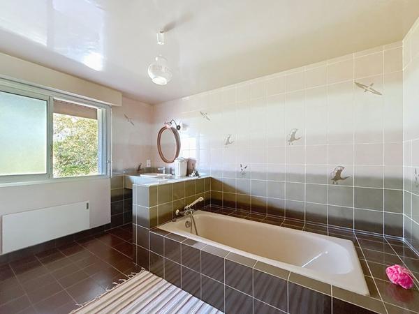 Maison Les Sables d'Olonne Pironnière 120.67 m² 3 chambres jardin proche commerces et plage