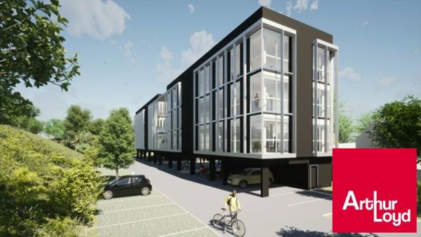 BAYONNE, proche centre ville et hôpital, immeuble tertiaire NEUF