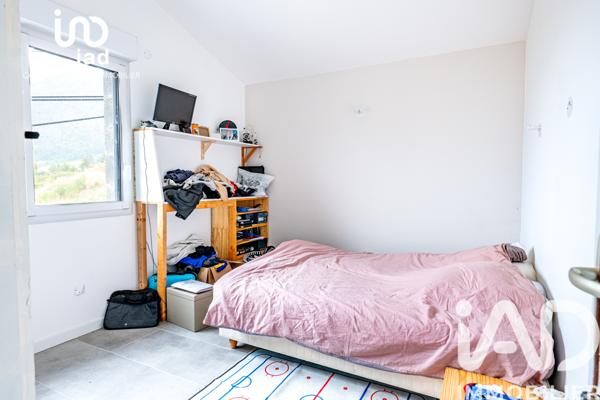 Immeuble à vendre 194 m² Théus