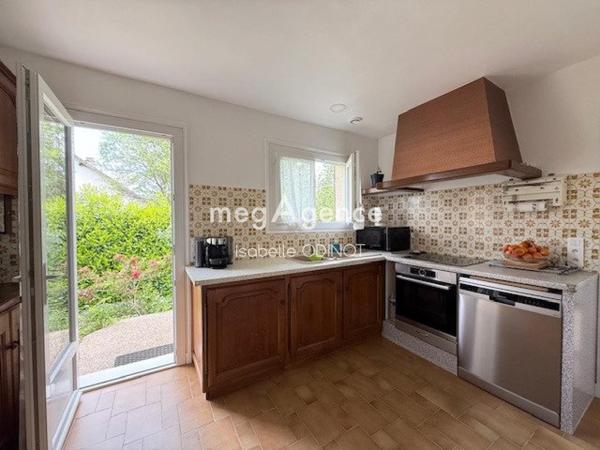 Maison à GOUSSONVILLE, 78930 - 5 pièces 99m²