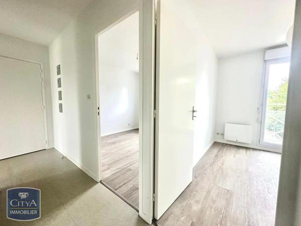 Appartement à louer 3 pièces 62.54m² Angers (49000)