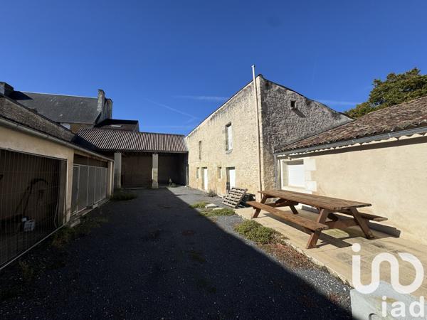 Maison à vendre 7 pièces 298 m² Saint-Martin-la-Pallu