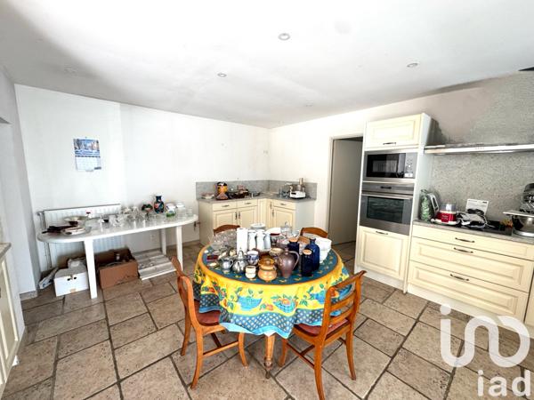 Maison à vendre 7 pièces 298 m² Saint-Martin-la-Pallu