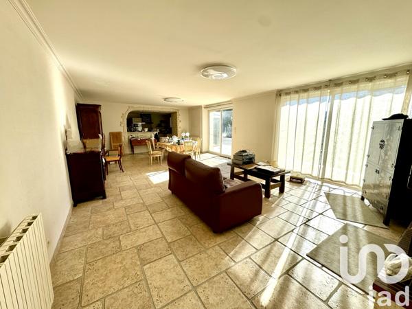 Maison à vendre 7 pièces 298 m² Saint-Martin-la-Pallu