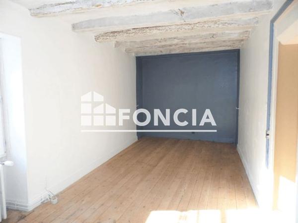 Location Appartement 4 pièces 102.9 m² - 2 AVENUE FRANCOIS MITTERRAND Chinon 37500