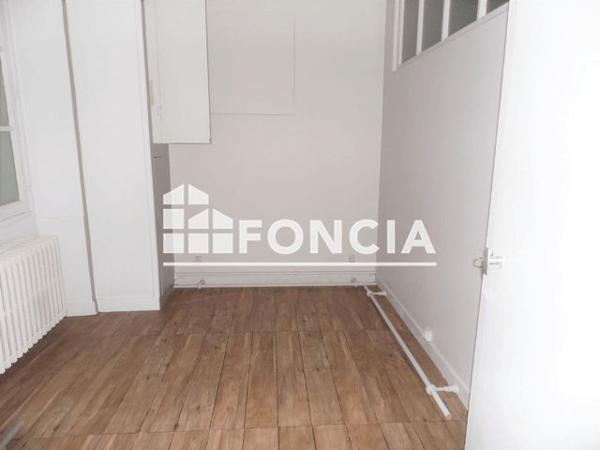 Location Appartement 4 pièces 102.9 m² - 2 AVENUE FRANCOIS MITTERRAND Chinon 37500