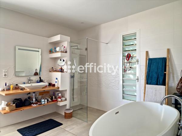 Maison 5 pièces - 155 m² Bien prestige