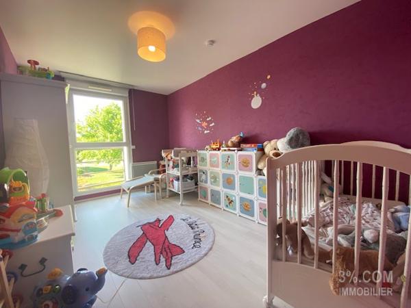 3%.COM Beau duplex avec 3 chambres en rez de jardin Mutzenhouse (67270)