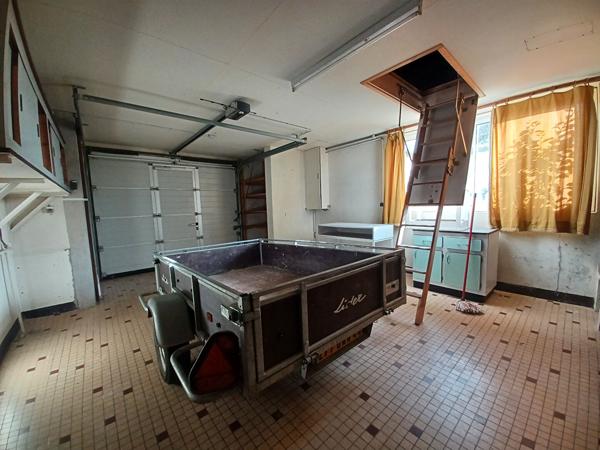 Maison de plain-pied  de 91 m² avec grand terrain de 1200 m² à Divatte-sur-Loire