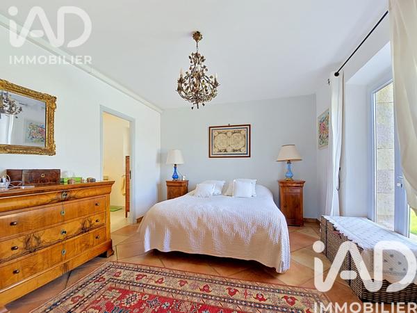 Maison à vendre 7 pièces 205 m² Fayence