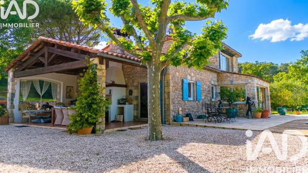 Maison à vendre 7 pièces 205 m² Fayence