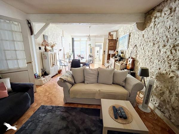 Maison à vendre 192 200 € Saint-Jean-d'Angély 5 p 129 m² DPE E