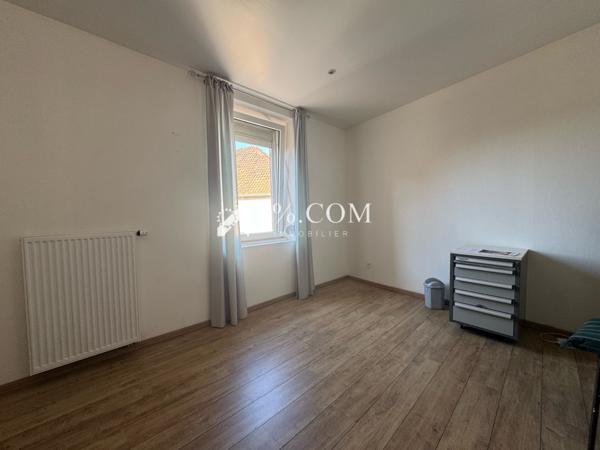 Appartement 6 pièce(s) 5 chambre(s) 160 m²