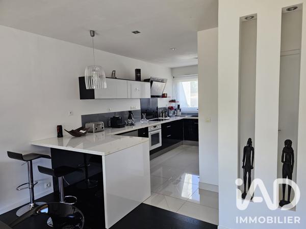 Maison à vendre 4 pièces 92,27 m² Montsoult