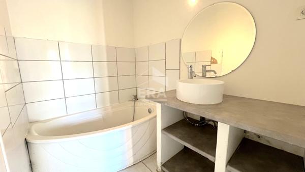 Appartement Port De Bouc 3 pièce(s) 75 m2