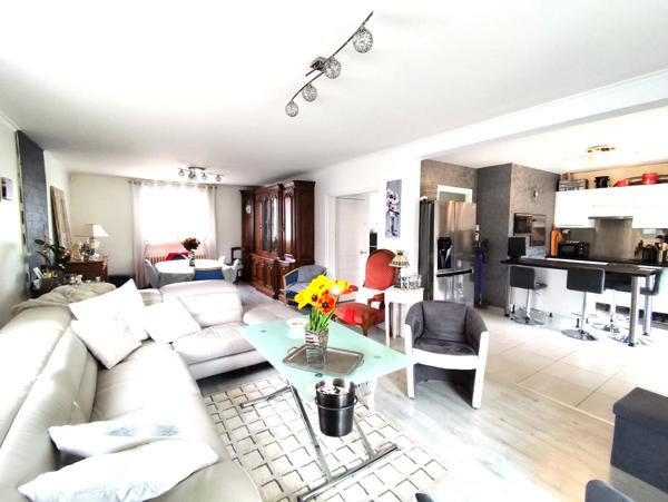 Maison 5 pièces - 209 m²