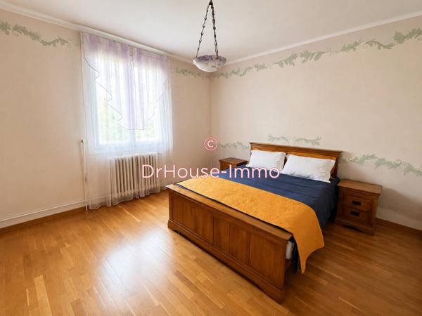 Maison à vendre 8 pièces de 245 m²