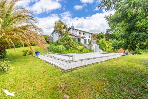 Maison à vendre |  Arcangues |  5 pièces | 158 m²